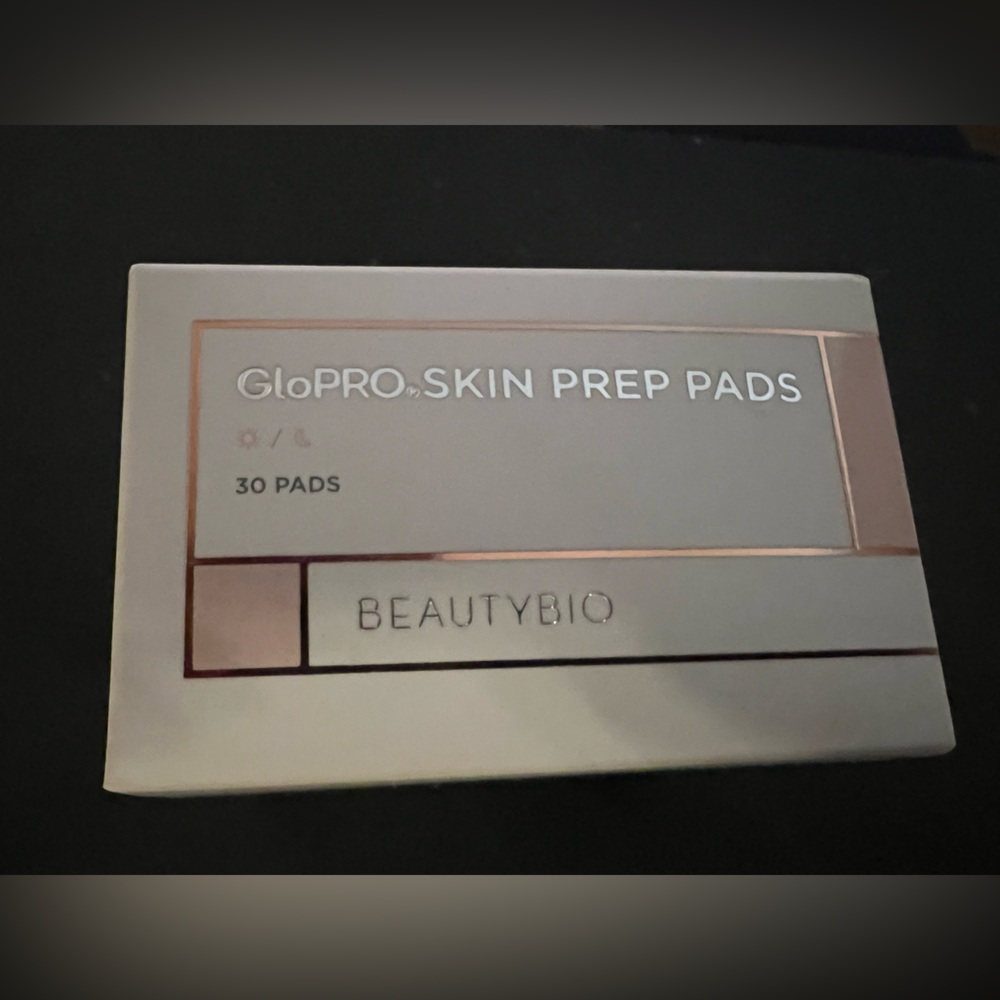 BNIB/Sealed BeautyBio GloPRO Skin Prep Pads - 30 Pads